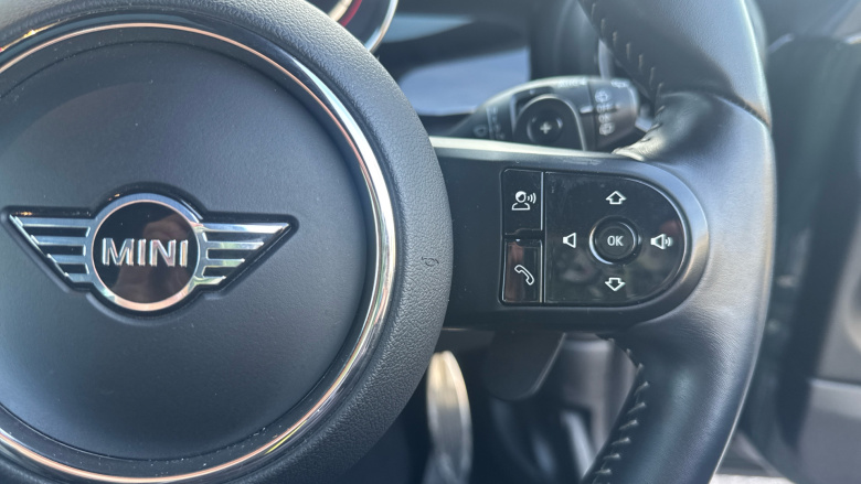 MINI Hatchback 2.0 John Cooper Works 3dr Auto Petrol Hatchback